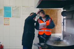 <b>将专业保障取金融学问送桌旁</b>